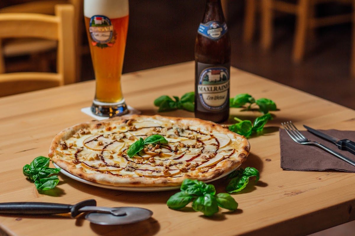 Ristorante Pizzeria Birreria Il Cortile-3